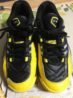 YONEX テニスシューズのサムネイル