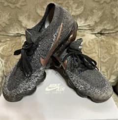 【HANNYA様専用】スニーカー　NIKE AIR VAPORMAXのサムネイル
