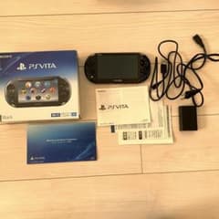 PlayStation®Vita（PCH-2000シリーズ） Wi-Fiモデルのサムネイル
