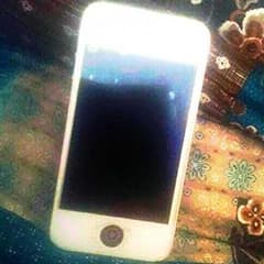 iPhone4s  ジャンク品のサムネイル