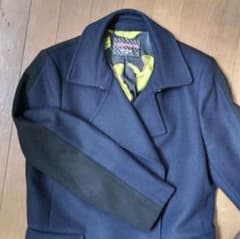 大きいサイズ46　前面は紺/背面は黒/おしゃれな配色/ポールスミス /ピーコートのサムネイル
