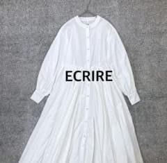 【ECRIRE】ボリュームフレアワンピース バンドカラー ホワイト プリーツのサムネイル