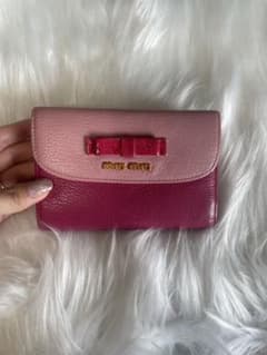 MIUMIU 財布のサムネイル