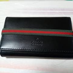 Gucci 黒 レザー キーケース ストライプのサムネイル