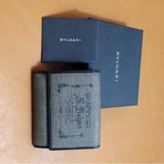 【あらた様専用】BVLGARI(ブルガリ)の財布のサムネイル