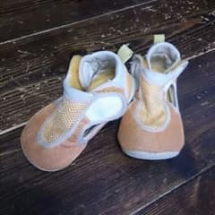 ピジョンのスニーカーです！のサムネイル