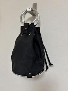 ⭐*)様 JUNIOR GAULTIER Jrゴルチエメタルリング バッグ　ヴィ ⭐*)様 JUNIOR GAULTIER Jrゴルチエメタルリング バッグ ヴィ - メルカリ