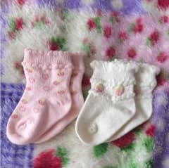 ベビー靴下 新生児 7〜9センチくらいのサムネイル