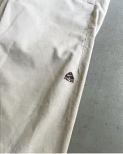 NIKE ACG コーデュロイパンツのサムネイル