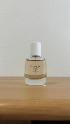 ZARA WONDER ROSE 香水　30mlのサムネイル