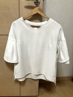 united tokyo 플레어 슬리브 블라우스 화이트