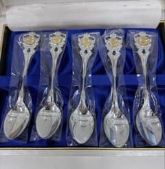 新品未使用】ティースプーン 箱入り銀製 カトラリー 菊紋 silver刻印