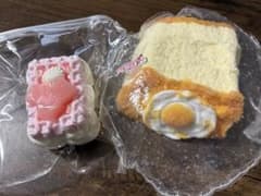 【訳あり】Kiki Squishy 目玉焼きトースト 桃ワッフル スクイーズのサムネイル