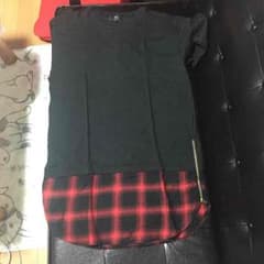 切り返し赤チェックTシャツのサムネイル