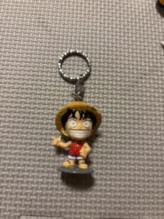 レア レトロ ワンピース フィギュア キーホルダー ルフィ - メルカリ