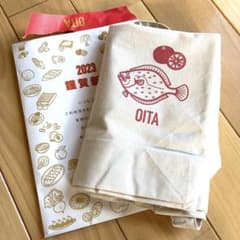 UNIQLOトートバッグのサムネイル