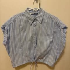 ZARA ストライプブラウスのサムネイル