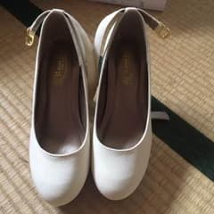 マフモフ パンプスのサムネイル