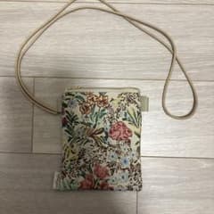 花柄刺繍 スマホショルダーバッグのサムネイル