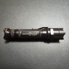 SUREFIRE A275982 E2D EXECUTIVE DEFENDER - メルカリ