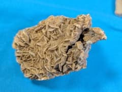 砂漠のバラ デザートローズ 原石 鉱物標本のサムネイル