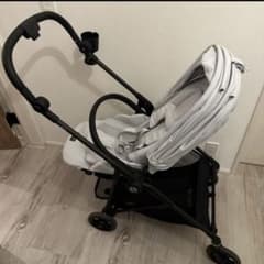 【最終値下げ】Cybex メリオカーボン 2024 フォググレーのサムネイル