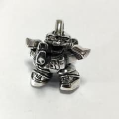 希少】ガンダム GUNDAM ゲルググ ペンダントトップ シルバー925 - メルカリ