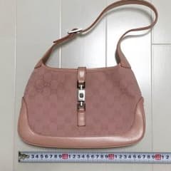 GUCCIのバッグのサムネイル