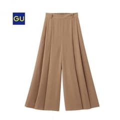 GU  イージー スカンツ  新品未使用のサムネイル