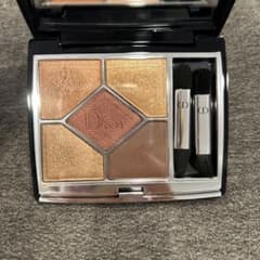 Dior 5 Couleurs Couture 689 MITZAHのサムネイル