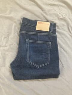 WTAPS BLUES VERY SKINNY RAW デニムパンツのサムネイル