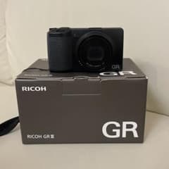 良品】RICOH GR III シャッター回数 4149枚 - メルカリ