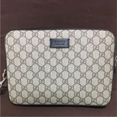 吉野様専用 GUCCI クラッチバッグのサムネイル
