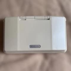 Nintendo DS 本体 ホワイトのサムネイル