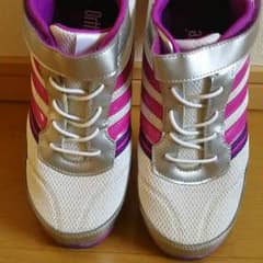 福ちゃん様専用☆adidasスニーカー24.5アディダスのサムネイル