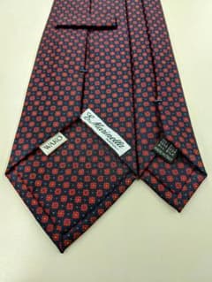 【超美品】ネクタイ E.Marinella（ダークネイビー＊レッドスクウェア柄）のサムネイル