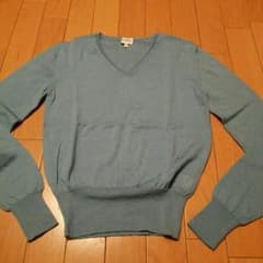 ひろ様専用 カルバンクラインジーンズ  Ｖニットのサムネイル