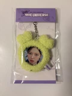 1596. 10ve universe ジョンヨン 缶バッジ ホルダーのサムネイル