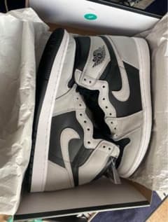Nike Air Jordan 1 グレー/ブラック 高トップのサムネイル
