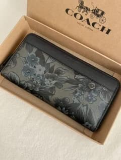 【値下げしました】COACH コーチレディース長財布ネイビーフローラルハワイアンのサムネイル