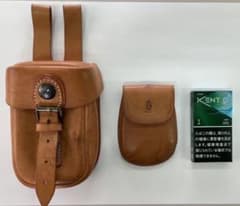 ウエストポーチ革　& おまけ品のサムネイル