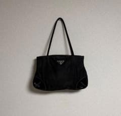 90s PRADA ナイロン ショルダーバッグ ブラック　archiveのサムネイル