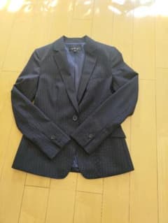 【再値下げ】ネイビー ストライプ ビジネススーツ 3点セットのサムネイル
