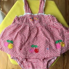 ミキハウス  夏 赤 チェックのサムネイル