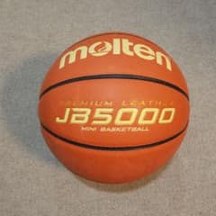 バスケットボール 5号 moltenのサムネイル