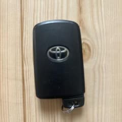 トヨタ キーレスエントリーリモコン 黒のサムネイル