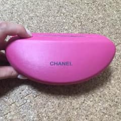 シャネル メガネケースのサムネイル