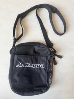 Kappa ブラック ショルダーバッグ レディース、メンズのサムネイル