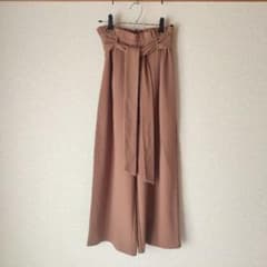 美品◎GU ワイドパンツ ウエストリボン キャメルのサムネイル