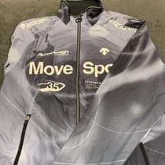 DESCENTE デサント ウインドブレーカーのサムネイル